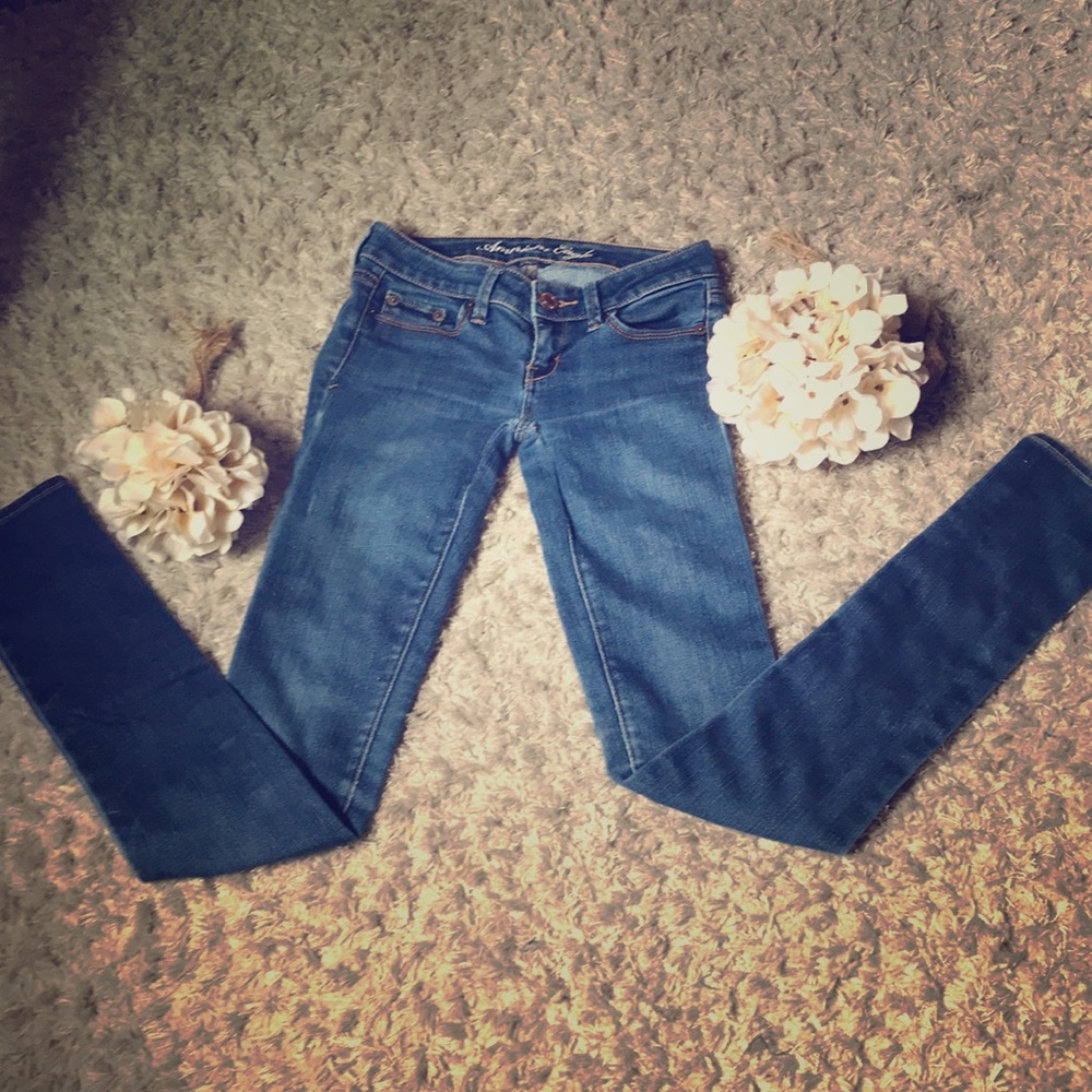 3/$25 American 🦅 Eagle skinny jeans